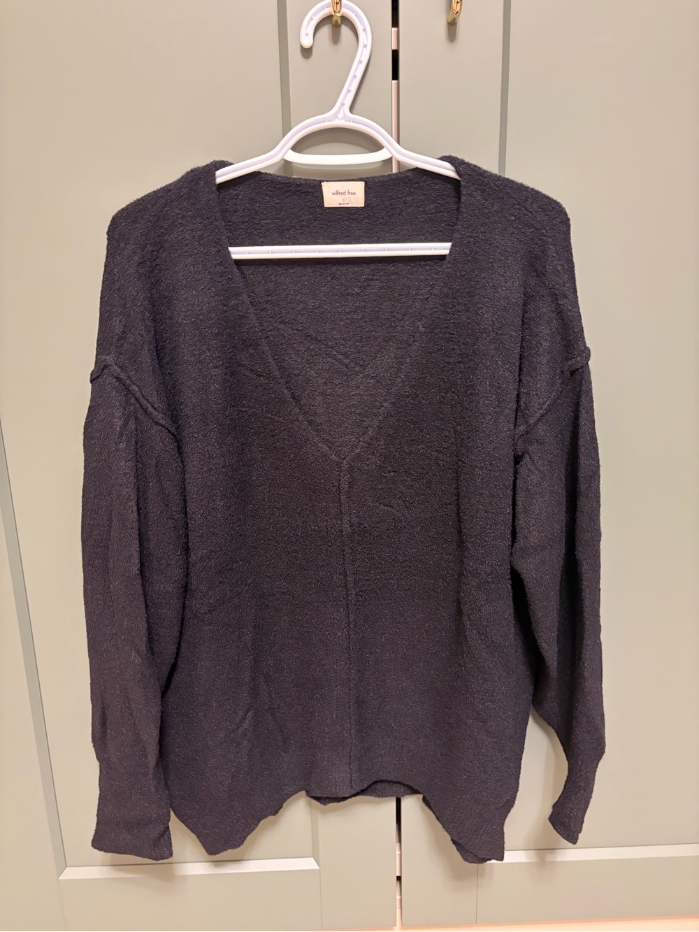 Wilfred Black V-Neck Knit Sweater